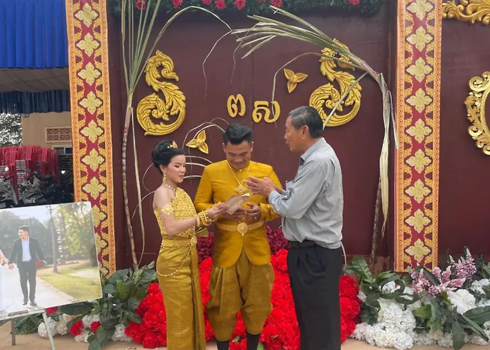 ホームステイ Mrs Dary And Restaurant Kâmpóng Khleăng